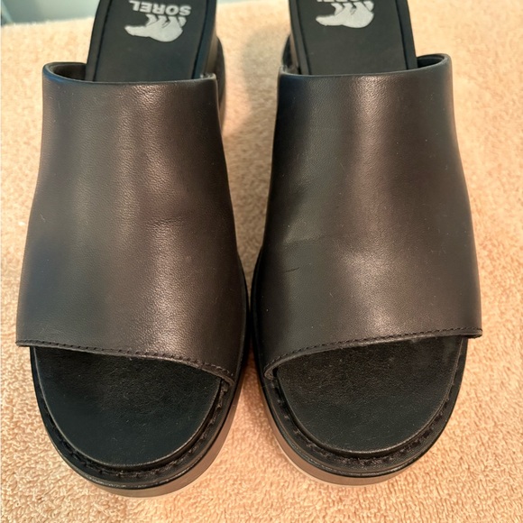 Sorel Black Platform Mules - Picture 2 of 10